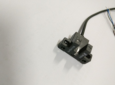 電渦流傳感器有什么缺點，與電渦流式傳感器有什么不同？